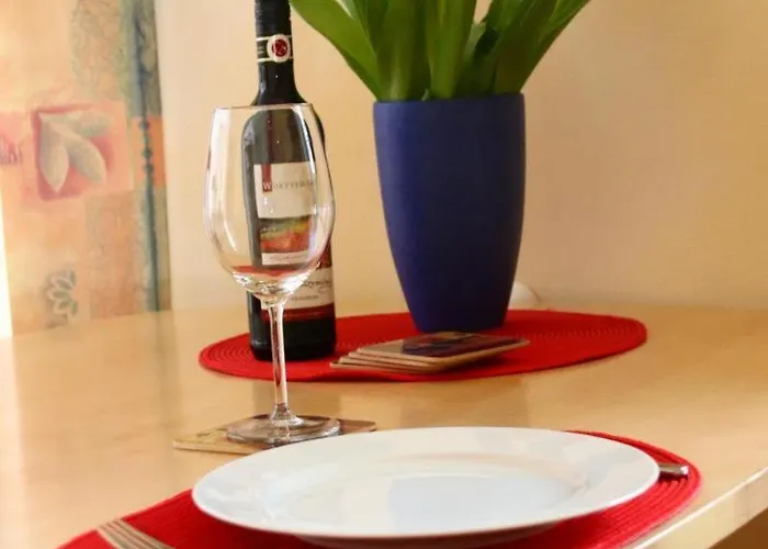 4 Sterne Huehnergott Mit Terrasse Und Sauna דירה